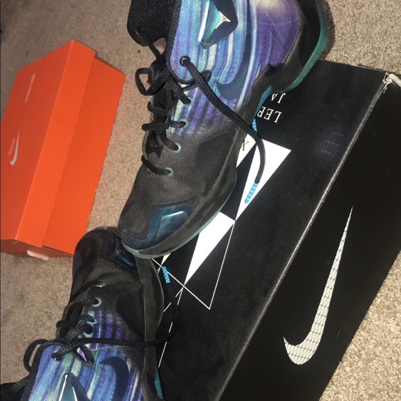 Lebron XIII - Picture 6 of 6